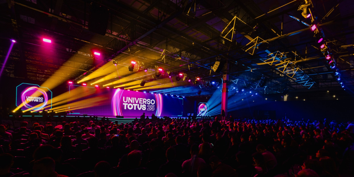 Universo TOTVS 2026 acontece em outubro e terá foco em inteligência artificial B2B
