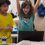 Escolas do fundamental já podem se inscrever na FIRST LEGO League Explore, que terá 16 regionais em 2026