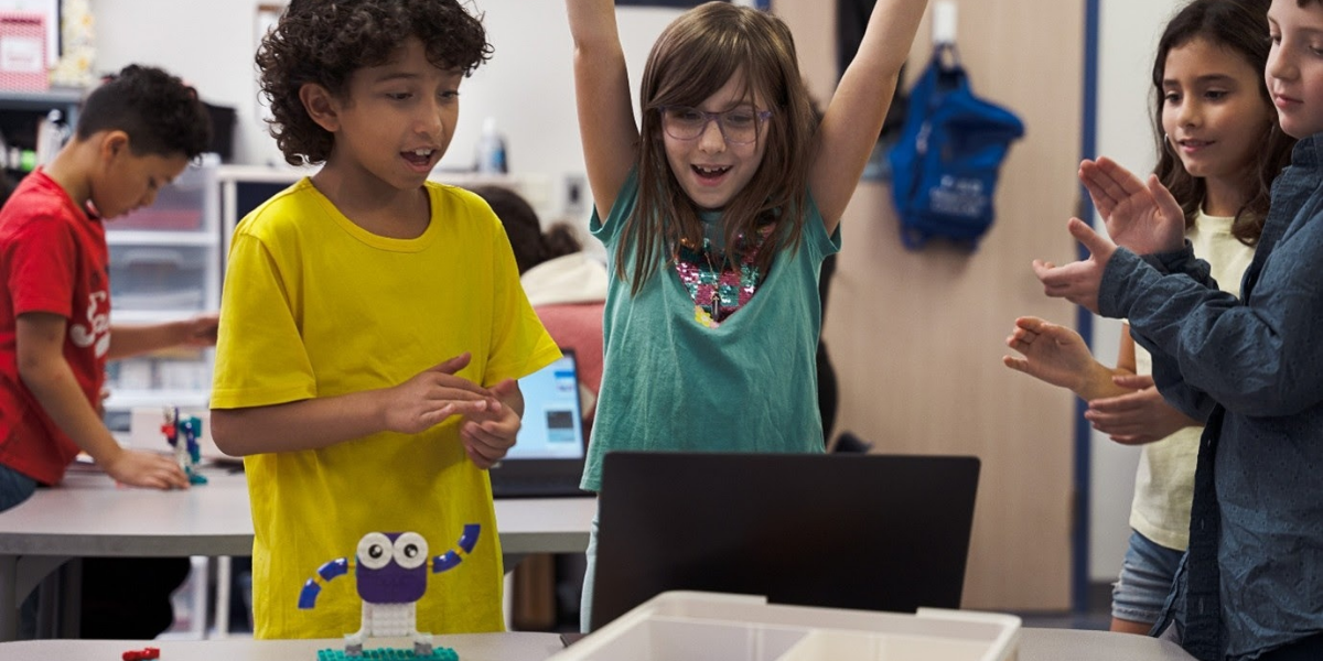 Escolas do fundamental já podem se inscrever na FIRST LEGO League Explore, que terá 16 regionais em 2026