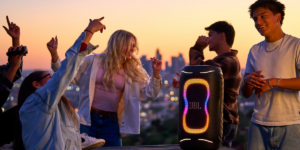 JBL PartyBox 130 chega ao Brasil para levar a energia da festa a qualquer lugar