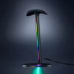 Razer apresenta Base Station V3 Chroma, suporte para headset com automação inteligente e RGB integrado
