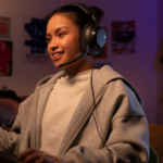 JBL Quantum 120 chega ao Brasil com headset gamer leve e conexão P2