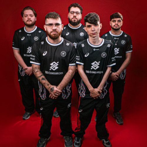 Fluxo W7M anuncia novo elenco de Rainbow Six Siege para a South America League 2026