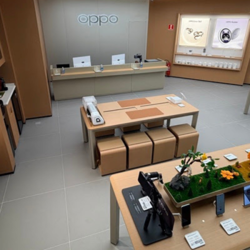 OPPO inaugura primeira loja própria no Brasil em São Paulo