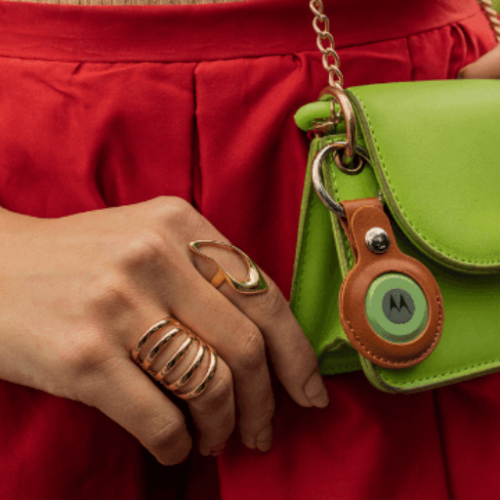 Moto Tag é a primeira a oferecer tecnologia UWB na rede de Localização do Google