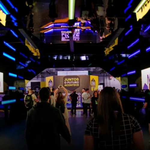 Anitta é confirmada como palestrante no Mercado Livre Experience 2025