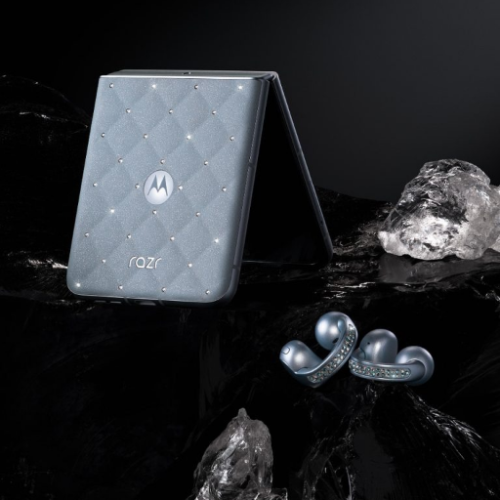 Motorola lança coleção com cristais Swarovski e aposta em luxo tech no Brasil